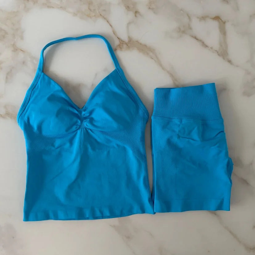 Impact Gym Set 2pcs Halter Top Scrunch Shorts