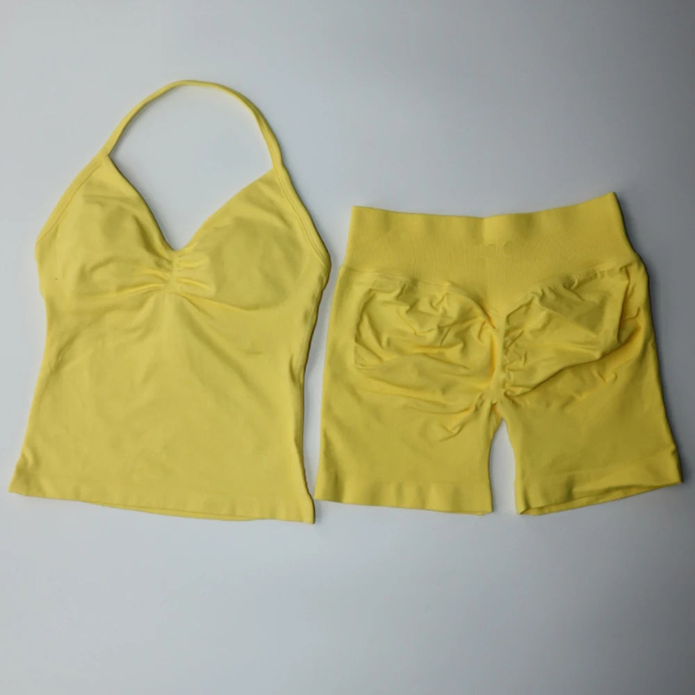 Impact Gym Set 2pcs Halter Top Scrunch Shorts
